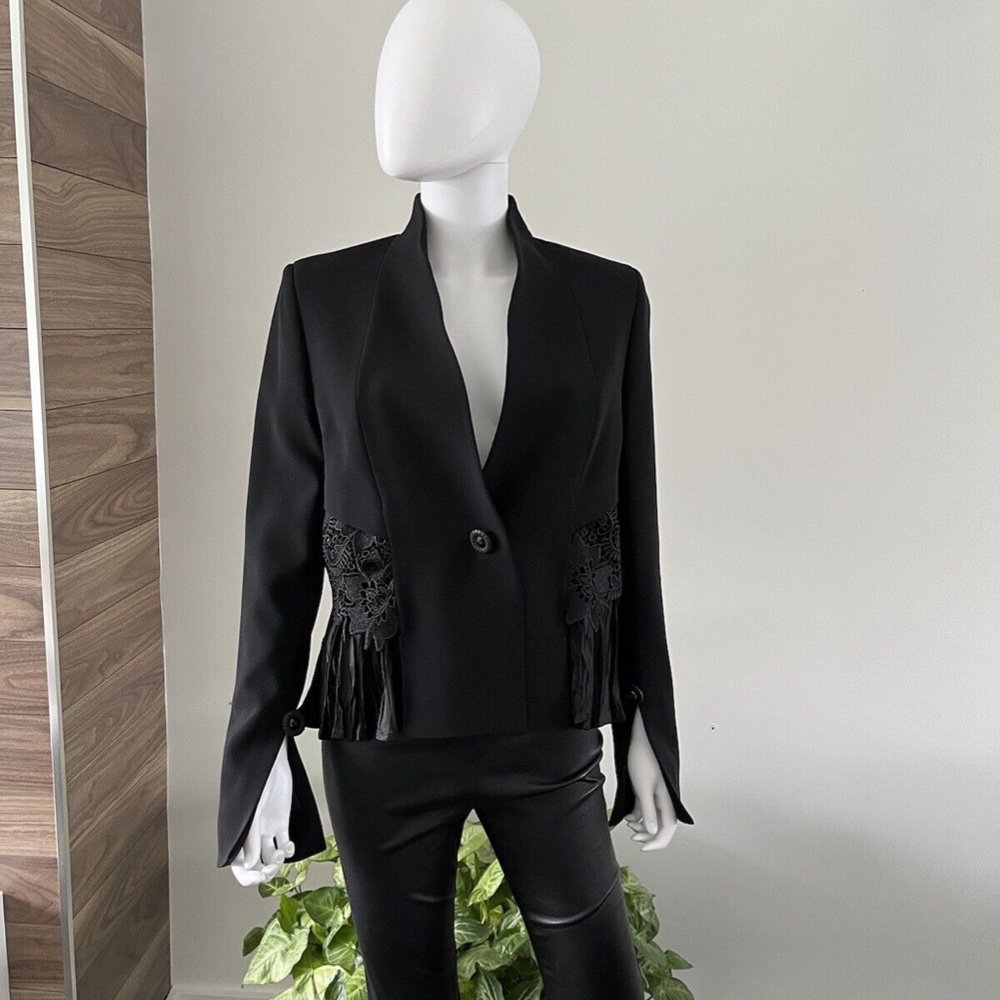 UNTTLD Made In Canada Blazer Jacket Black Embroidery Button Sz 8❤️